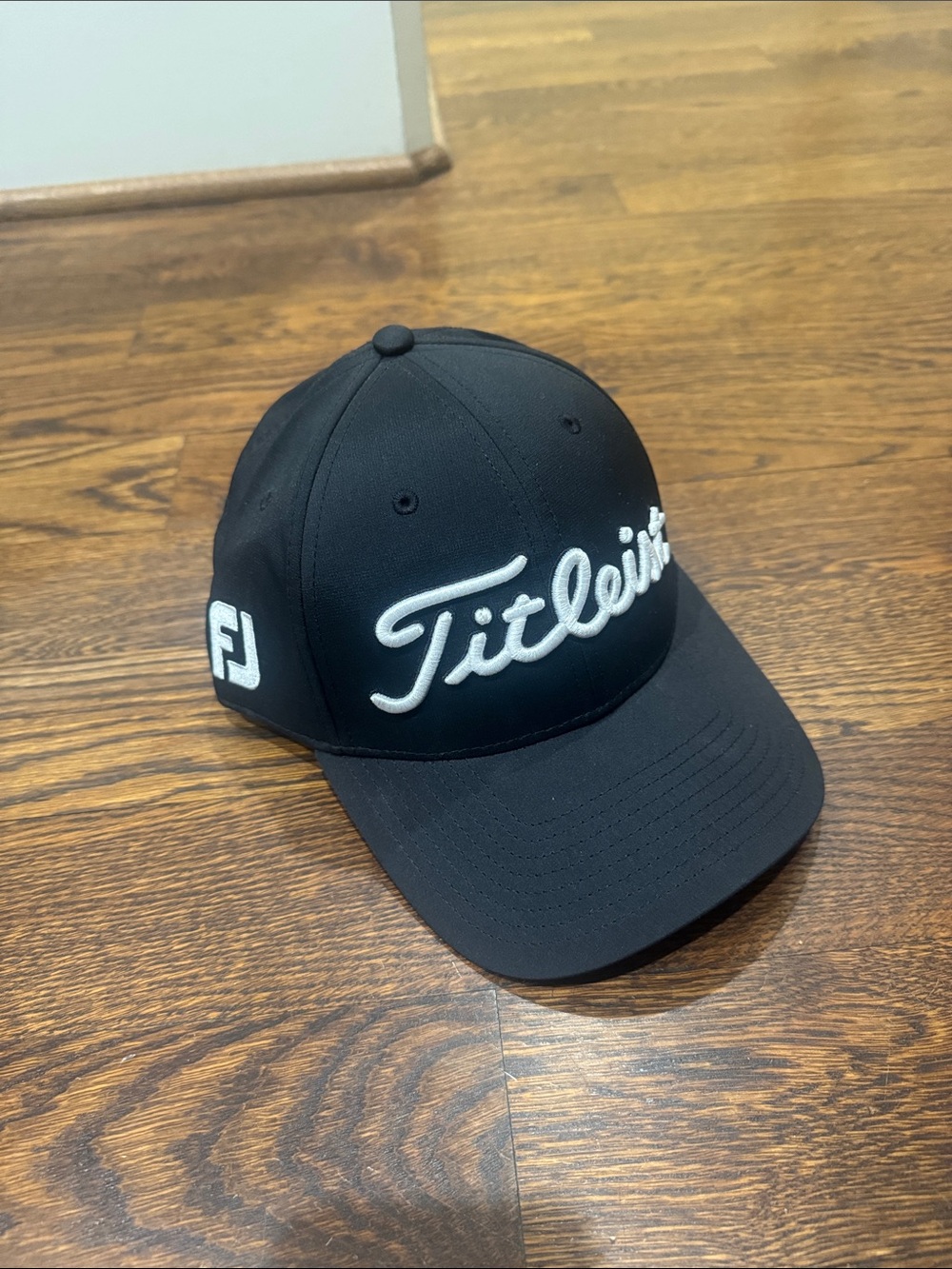 Titleist Black Hat with White Script Logo